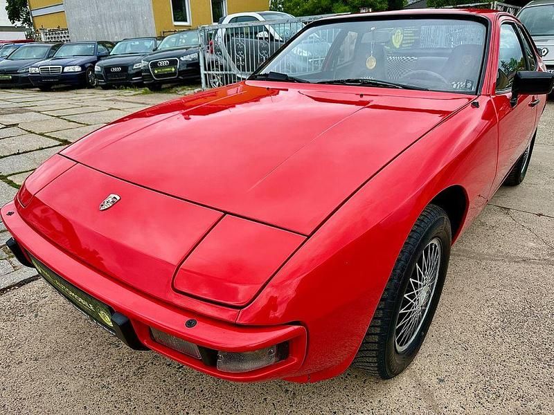 Rot Gebraucht 1985 Porsche 924 Coupé | 14.999 € - Bild 1/4