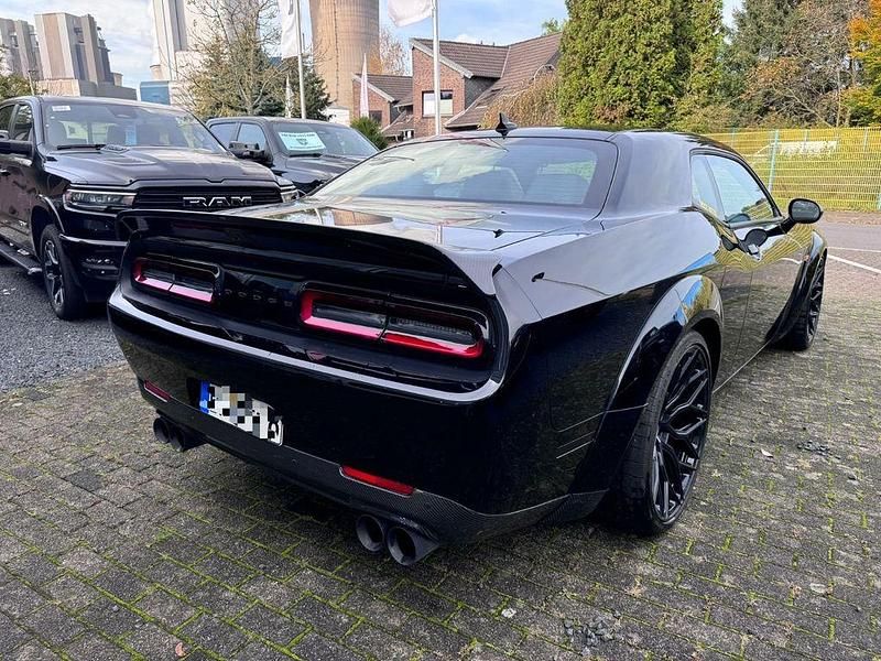 Gebraucht Dodge Challenger 492 PS (361 kW) 2024 Destroyer grey Coupé