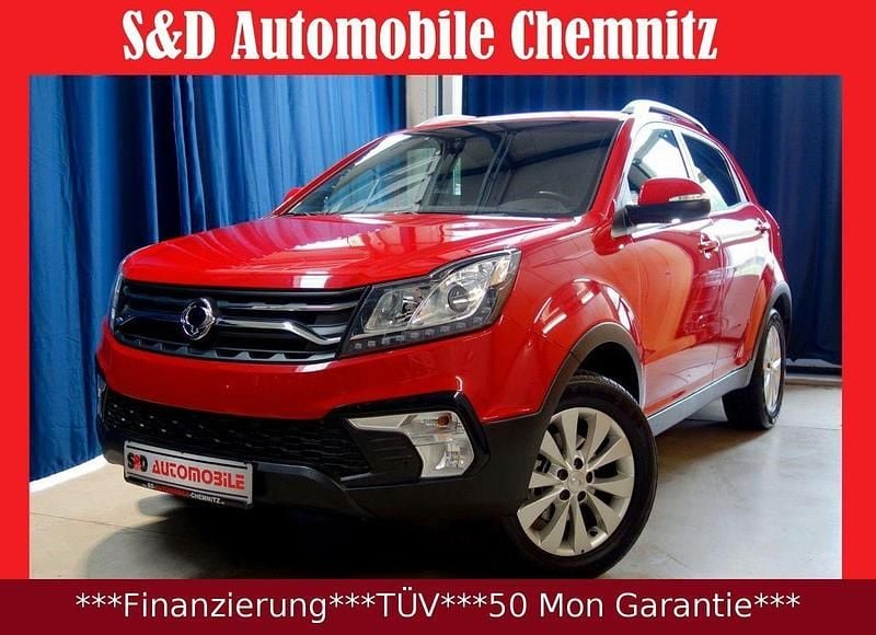 Rot Gebraucht 2018 Ssangyong Korando SUV | 13.999 € - Bild 1/4