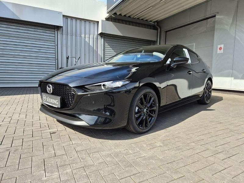 Neu Mazda 3 Nagisa 140 PS (102 kW) 2026 Schwarz Limousine