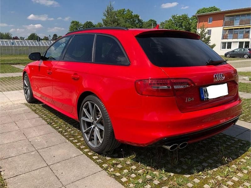 Gebraucht Audi S4 Ambiente 333 PS (244 kW) 2015 Rot Kombi