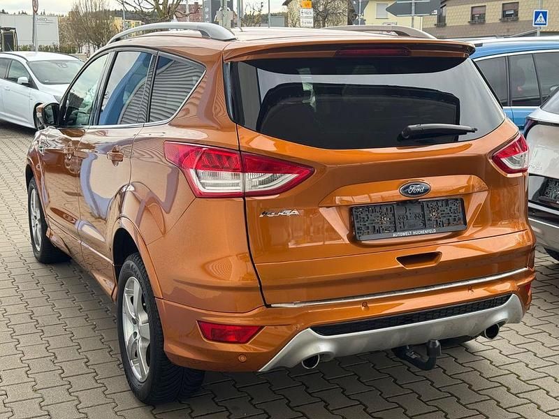 Gebraucht Ford Kuga Individual 150 PS (110 kW) 2016 Orange SUV
