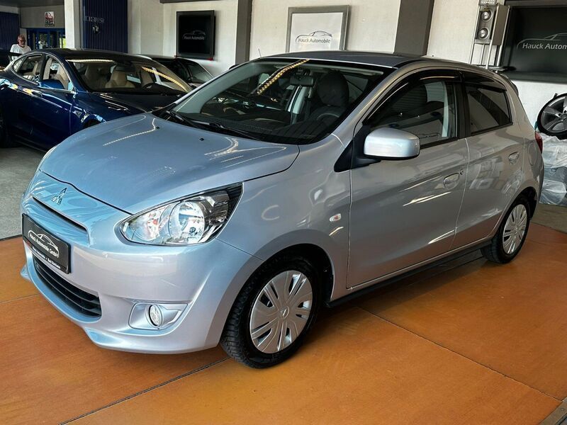 Silber Gebraucht 2015 Mitsubishi Space Star Top Kleinwagen | 6.490 € (Etwas zu teuer) - Bild 1/4