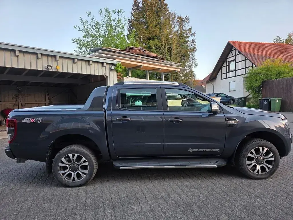 Gebraucht Ford Ranger Wildtrack 200 PS (147 kW) 2016 Grau Pickup