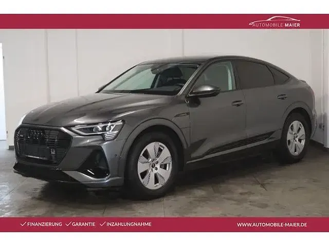 Second-hand Audi e-tron S-Line 300 kW (408 CP) 2023 Gri SUV