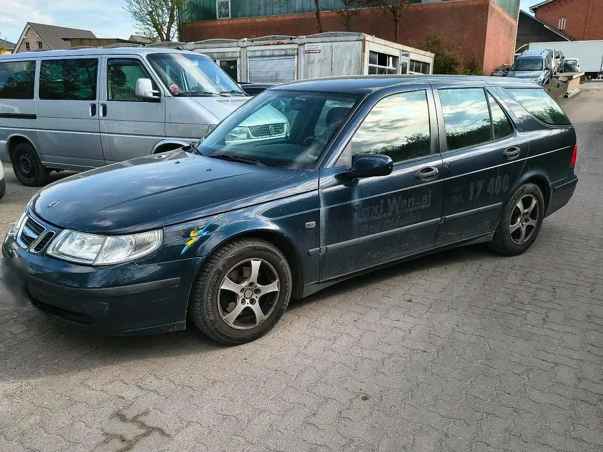 Second-hand Saab 9-5 120 CP (88 kW) 2005 Albastru Break