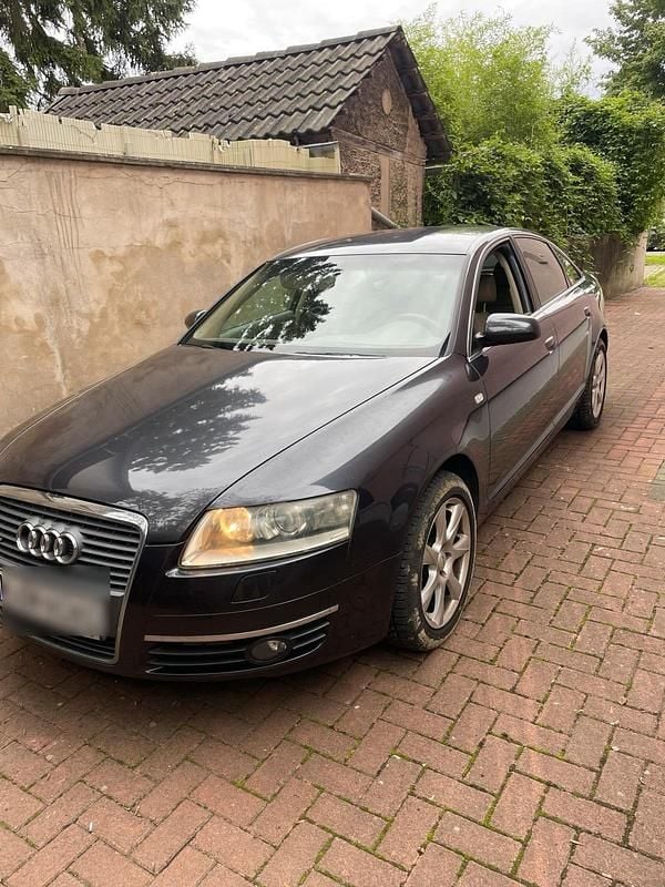 Grau Gebraucht 2004 Audi A6 Limousine | 3.500 € (Guter Preis) - Bild 1/4