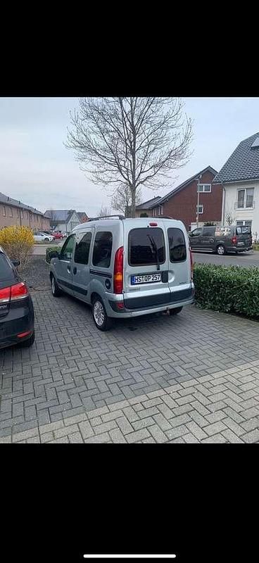 Gebraucht Renault Kangoo Liberty 75 PS (55 kW) 2004 Silber Van / Kleinbus