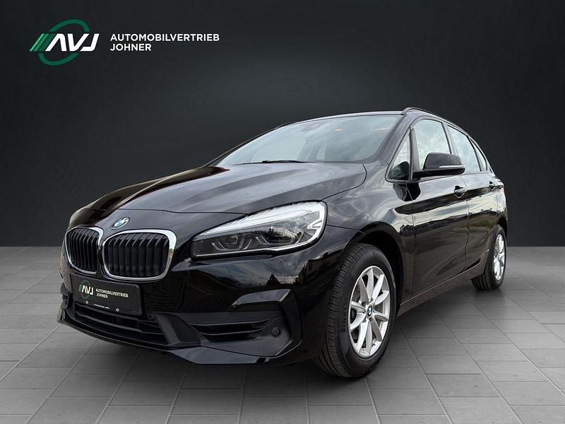 Gebraucht BMW 218 Advantage 140 PS (102 kW) 2018 Schwarz Van / Kleinbus