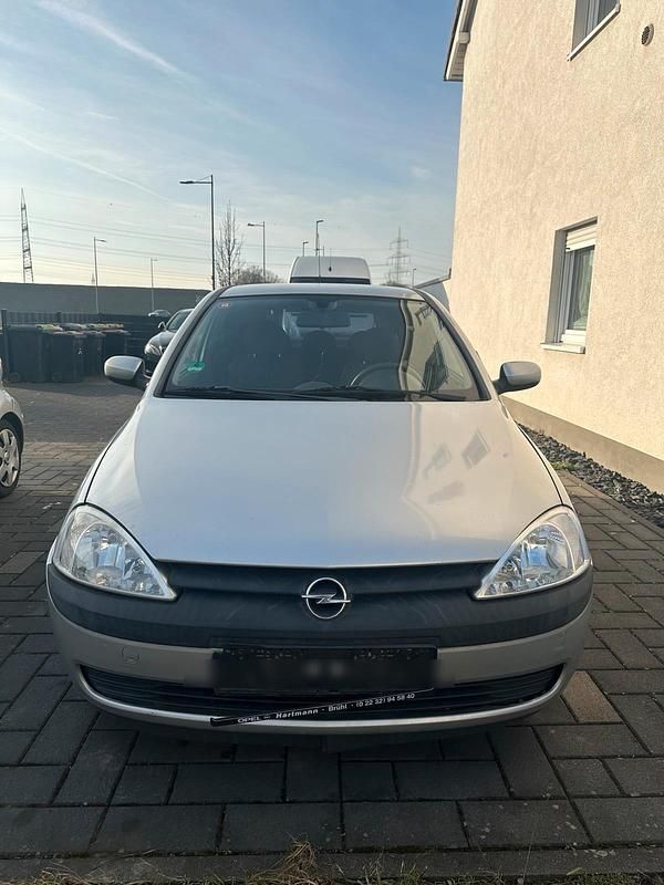 Silber Gebraucht 2001 Opel Corsa Kleinwagen | 1.500 € (Fairer Preis) - Bild 1/4