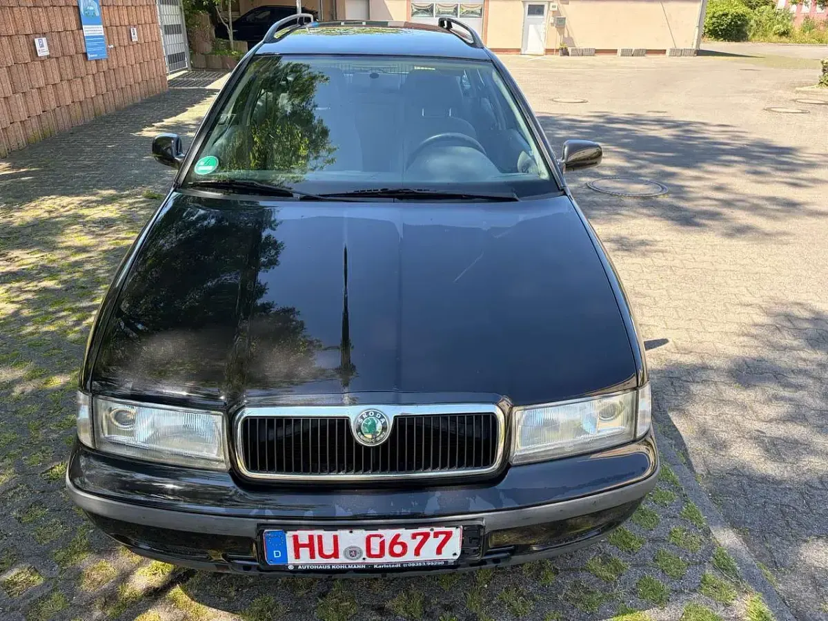 Gebraucht Skoda Octavia 116 PS (85 kW) 2000 Schwarz Kombi