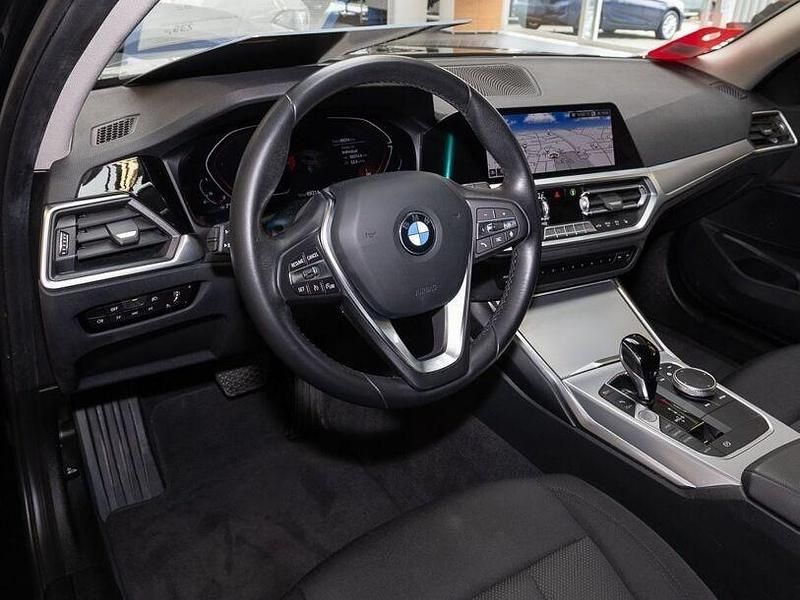 Second-hand BMW 320 Advantage 2022 Andere