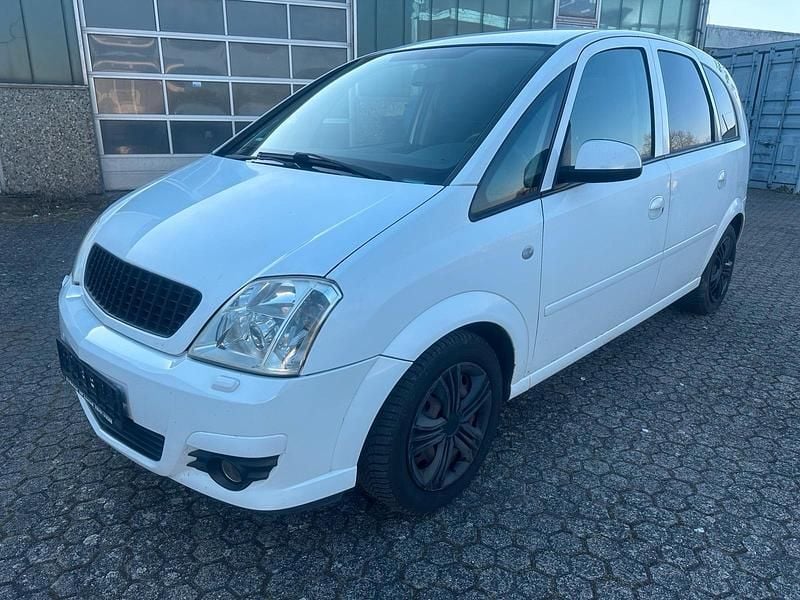Weiß Gebraucht 2007 Opel Meriva Van / Kleinbus | 1.100 € (Fairer Preis) - Bild 1/4