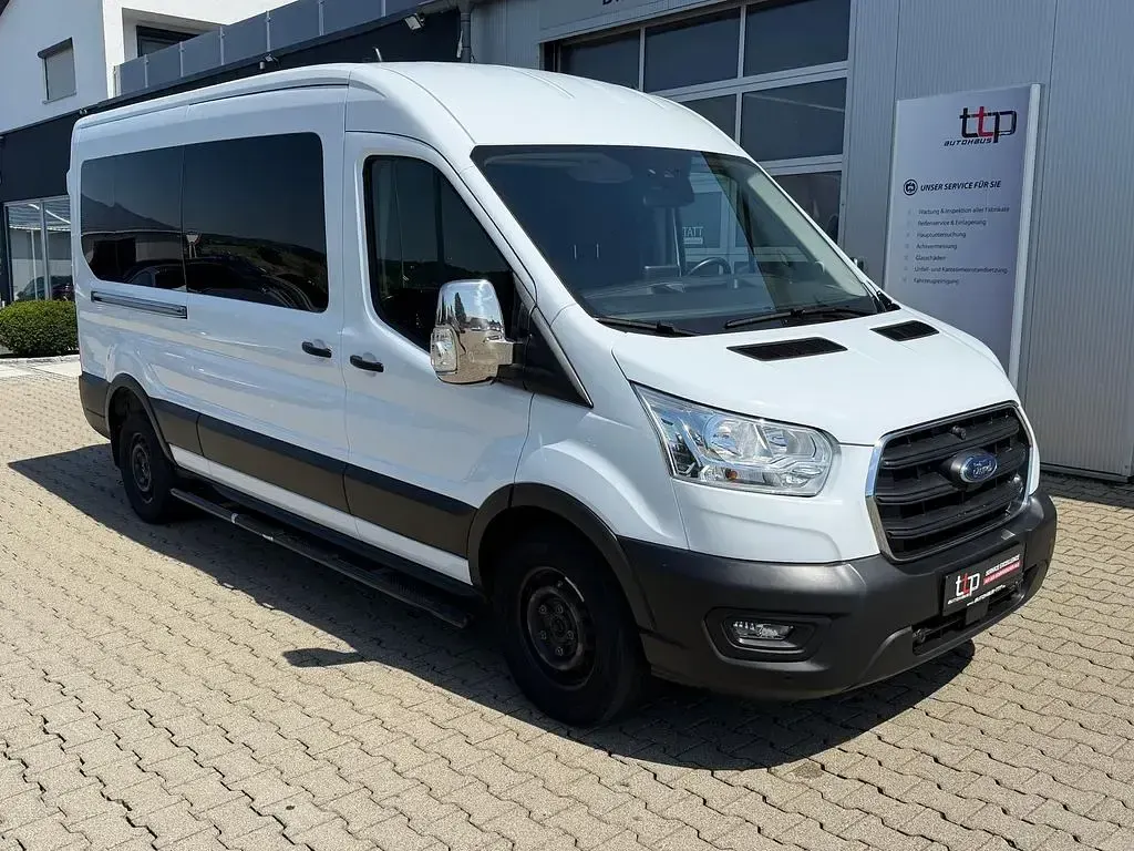 Gebraucht Ford Transit Trend 131 PS (96 kW) 2022 Weiß Van