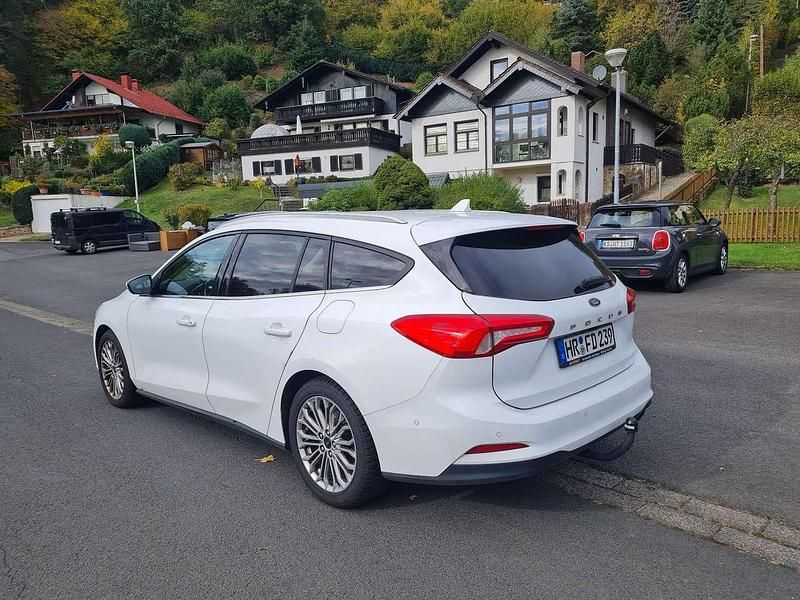 Gebraucht Ford Focus Titanium 125 PS (91 kW) 2019 Kombi
