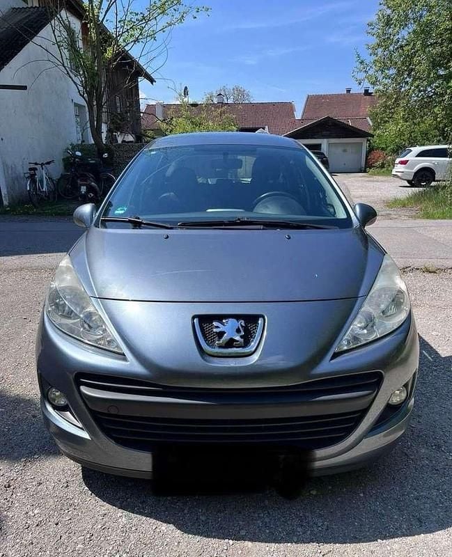 Gebraucht Peugeot 207 Filou 73 PS (53 kW) 2012 Kombi