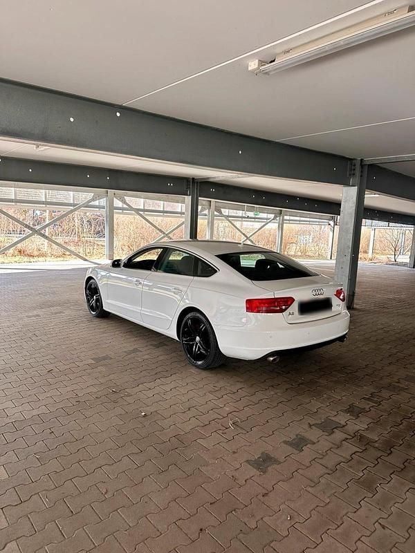 Gebraucht Audi A5 Sportback 190 PS (139 kW) 2011 Weiß Kleinwagen