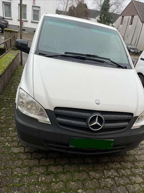 Gebraucht Mercedes Vito 116 PS (85 kW) 2011 Van