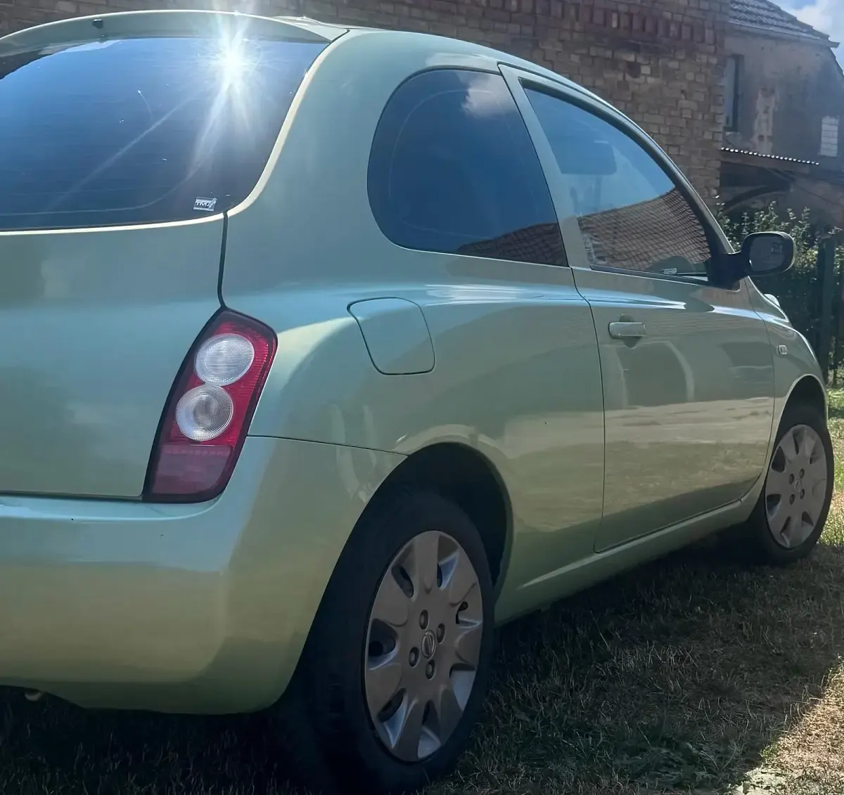 Gebraucht Nissan Micra 56 PS (41 kW) 2006 Grün Kleinwagen