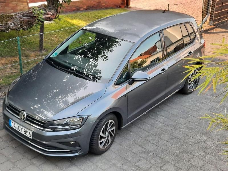 Grau Gebraucht 2019 VW Golf Sportsvan Join Van / Kleinbus | 16.500 € (Fairer Preis) - Bild 1/4