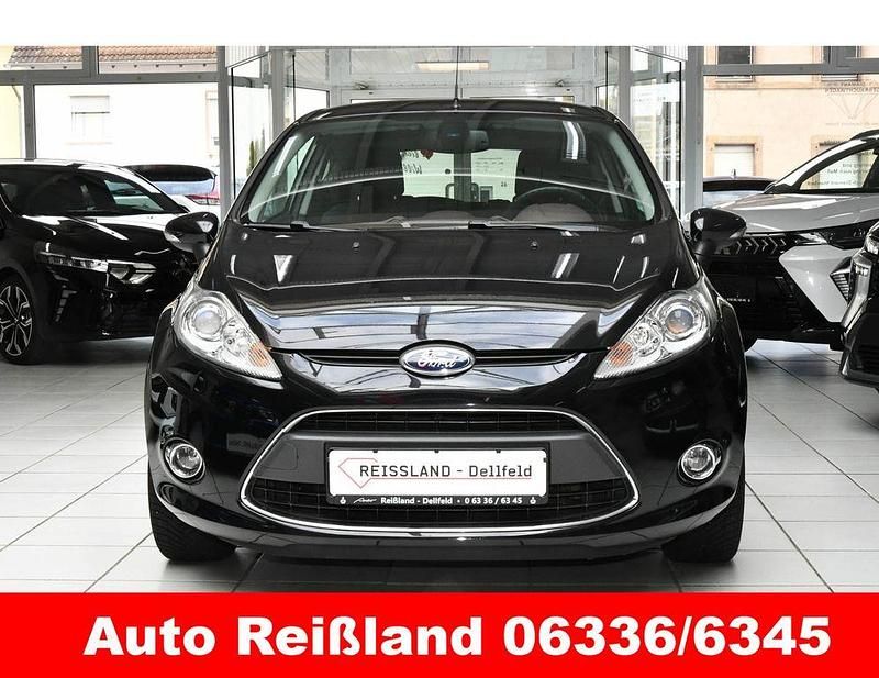 Gebraucht Ford Fiesta Titanium 82 PS (60 kW) 2009 Schwarz Kleinwagen