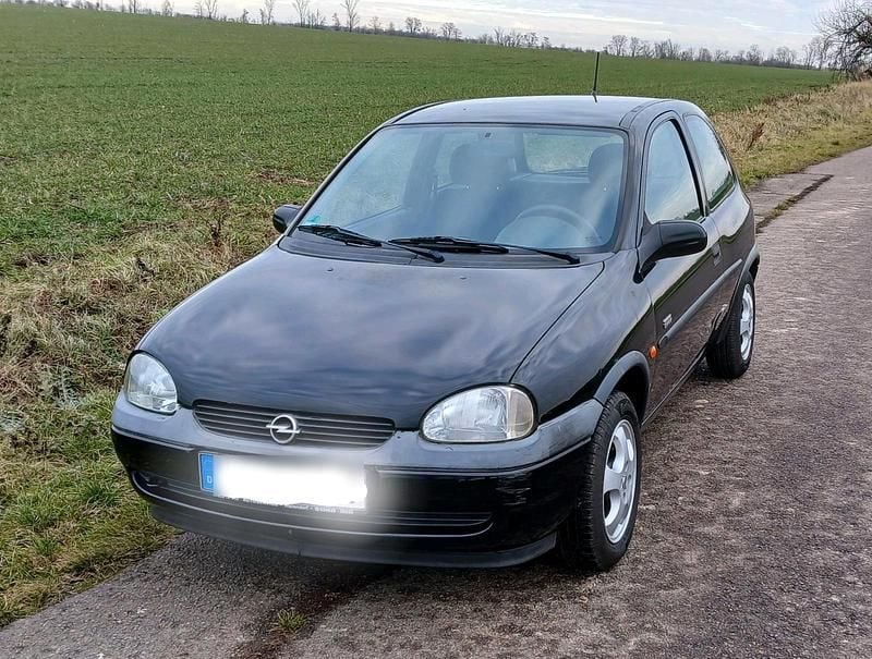 Gebraucht Opel Corsa 55 PS (40 kW) 2001 Schwarz Kleinwagen