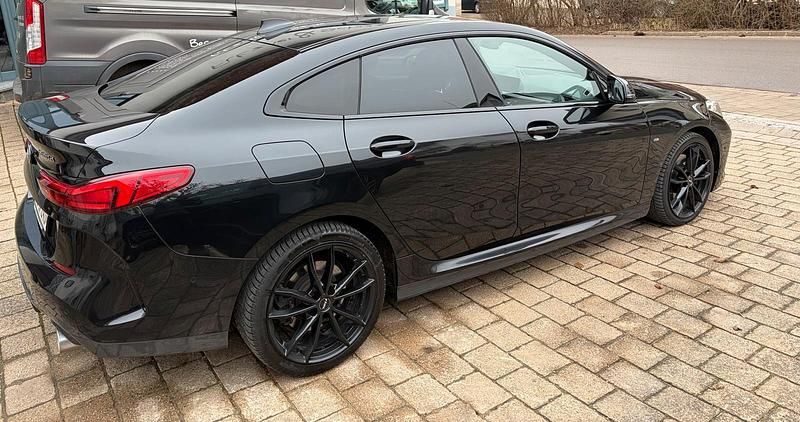 Gebraucht BMW 220 M Sport 190 PS (139 kW) 2022 Schwarz Coupé