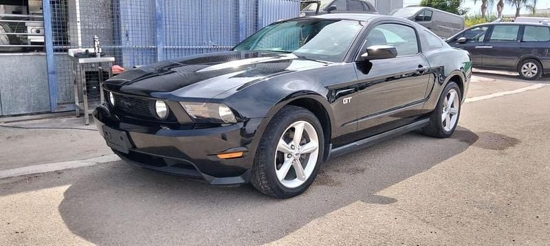Gebraucht Ford Mustang 314 PS (230 kW) 2010 Schwarz