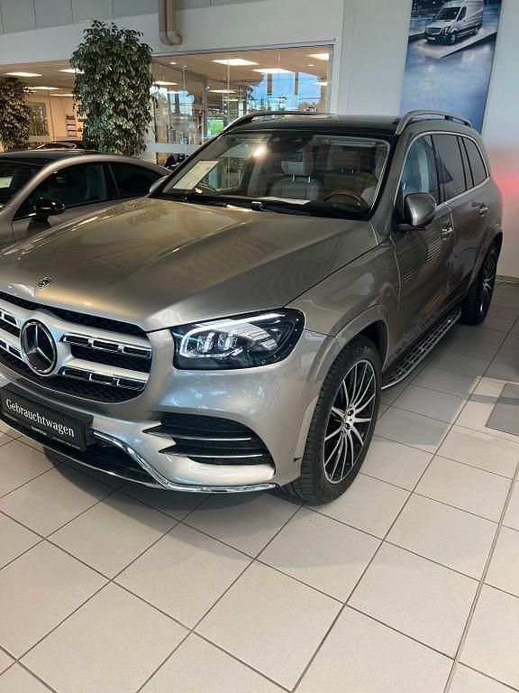 Beige Gebraucht 2023 Mercedes GLS400 SUV | 99.000 € (Teuer) - Bild 1/4
