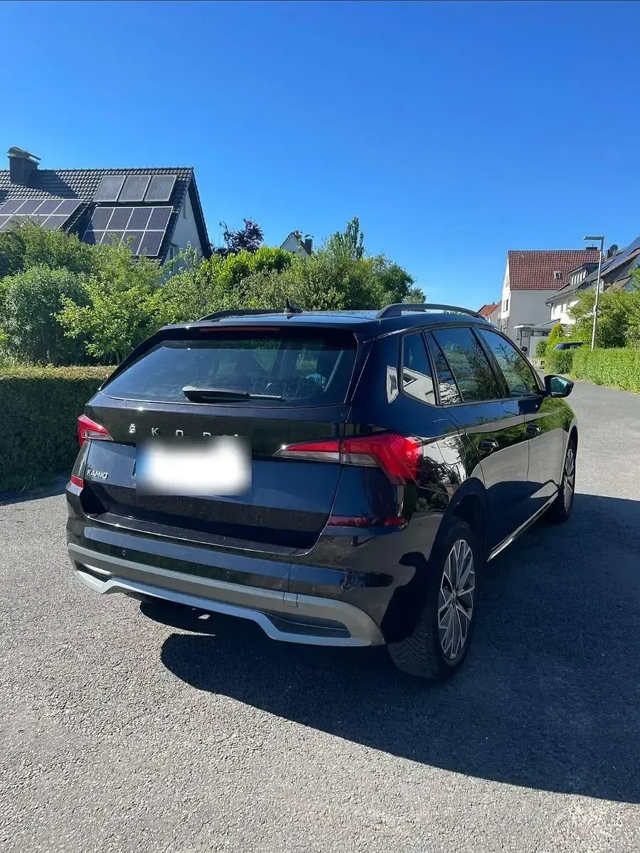 Gebraucht Skoda Kamiq Clever 110 PS (80 kW) 2021 Schwarz SUV