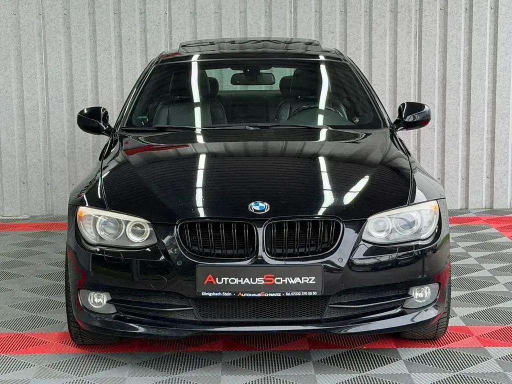 Gebraucht BMW 320 Performance 170 PS (125 kW) 2011 Schwarz ii Coupé