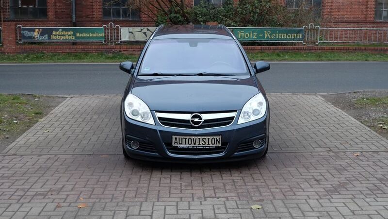 Gebraucht Opel Vectra Edition+ 150 PS (110 kW) 2008 Grau Kombi