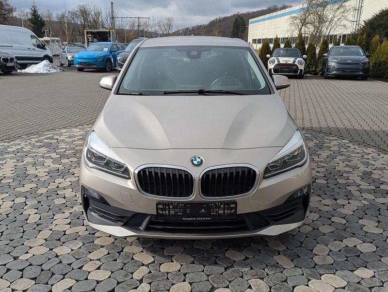 Gebraucht BMW 218 Active Tourer Advantage 136 PS (100 kW) 2021 Grau Van / Kleinbus