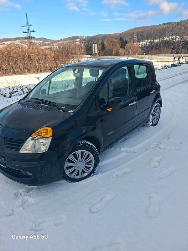 Schwarz Gebraucht 2005 Renault Modus Van / Kleinbus | 300 € (Superpreis) - Bild 1/4