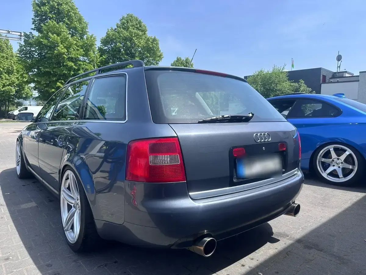 Gebraucht Audi A6 Sport 250 PS (183 kW) 2002 Grau Kombi