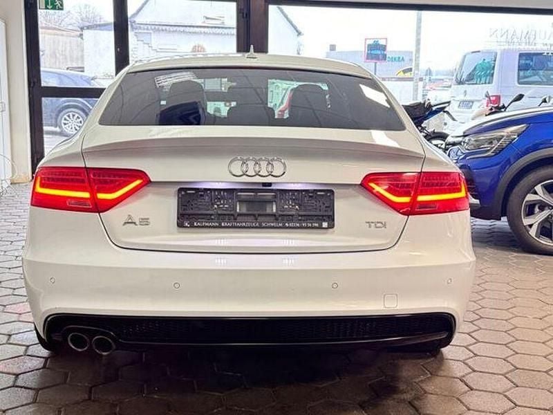 Gebraucht Audi A5 S-Line 150 PS (110 kW) 2015 Weiß Coupé