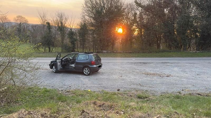 Gebraucht VW Polo 50 PS (36 kW) 2000 Grau Kleinwagen