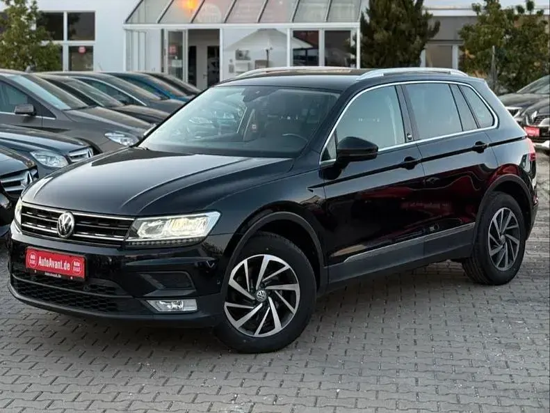 Gebraucht VW Tiguan Sound 150 PS (110 kW) 2017 Schwarz SUV