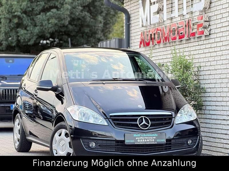 Gebraucht Mercedes A160 95 PS (69 kW) 2011 Schwarz Kleinwagen