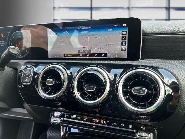 Gebraucht Mercedes A180 116 PS (85 kW) 2019
