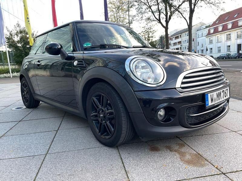 Gebraucht Mini Cooper D 111 PS (81 kW) 2013 Schwarz Kleinwagen