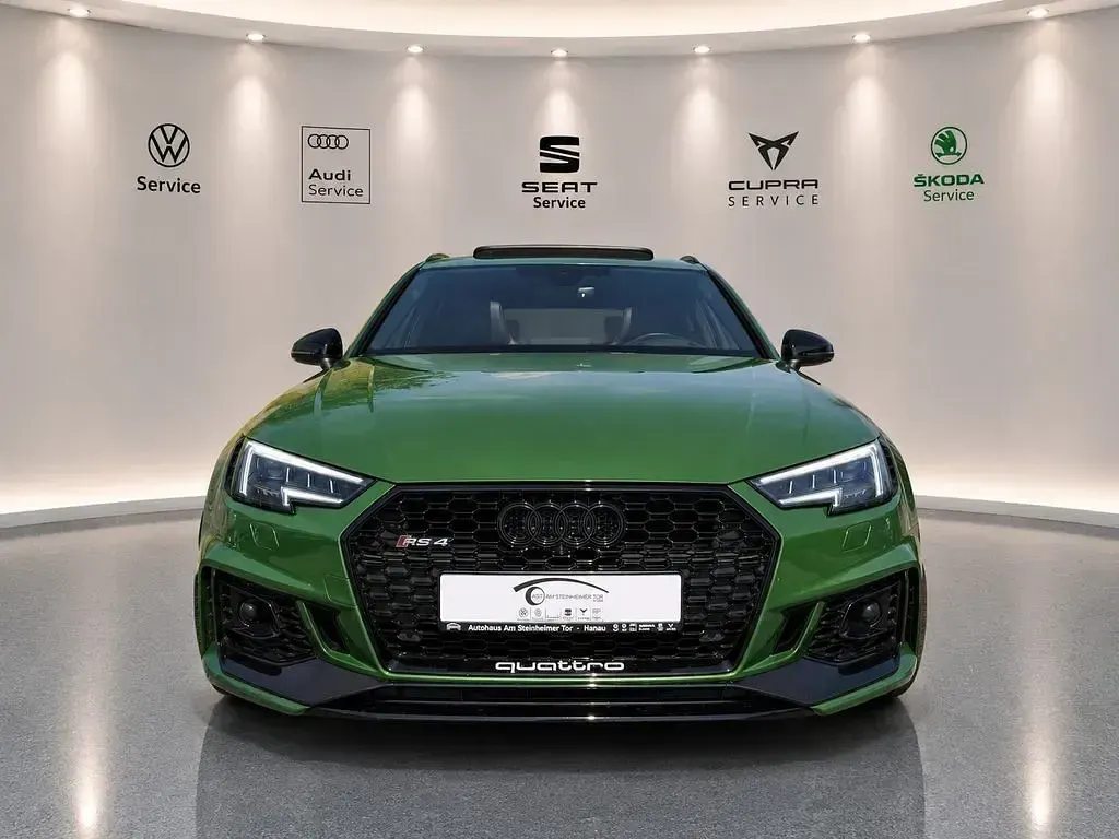 Gebraucht Audi RS4 Sport 450 PS (330 kW) 2019 Grün Kombi