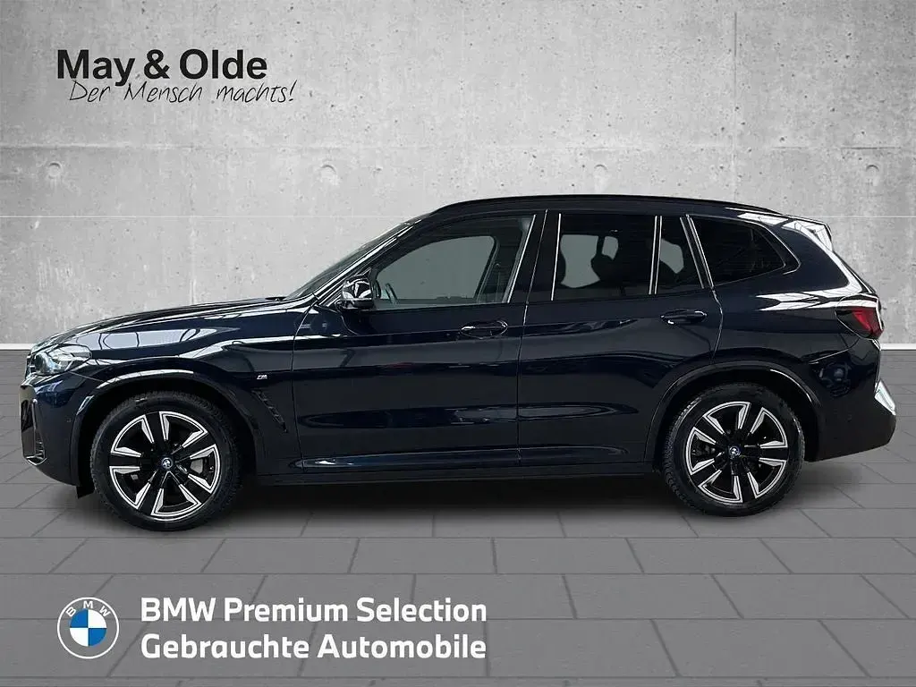 Gebraucht BMW iX3 M Sport 210 kW (286 PS) 2023 Schwarz SUV