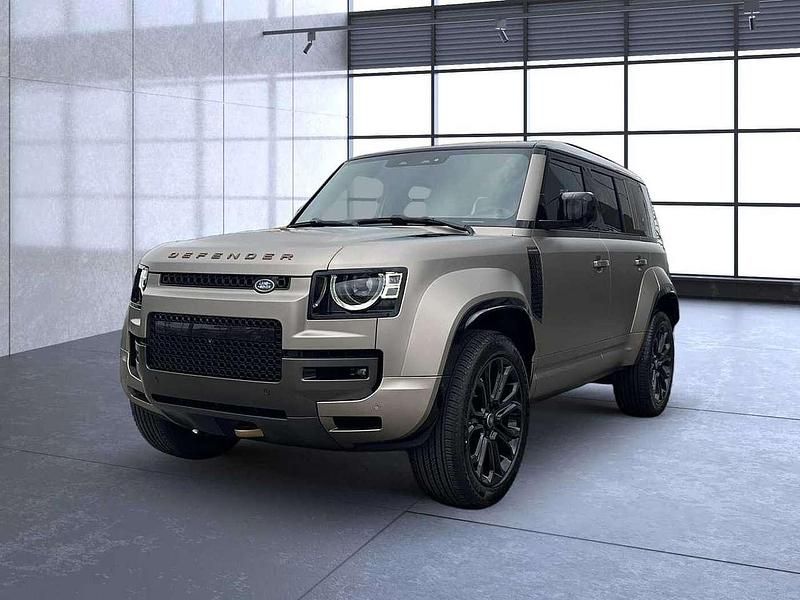 Petra copper Gebraucht 2025 Land Rover Defender SUV | 178.900 € - Bild 1/4