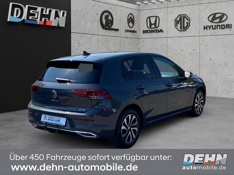 Gebraucht VW Golf VIII Active 110 PS (80 kW) 2022 Grau Limousine