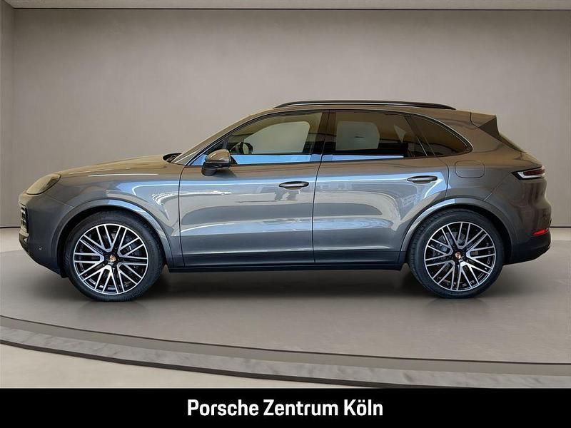 Gebraucht Porsche Cayenne 470 PS (345 kW) 2025 Grau SUV