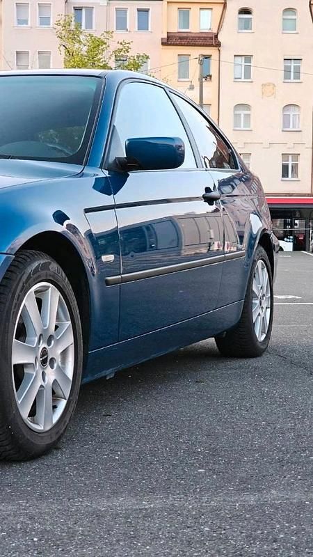 Usata BMW 316 Compact 2002 Blu Utilitaria