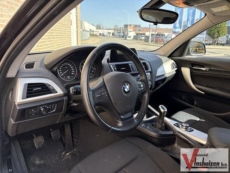 Gebraucht BMW 116 Sport Line 116 PS (85 kW) 2015 Schwarz Kleinwagen