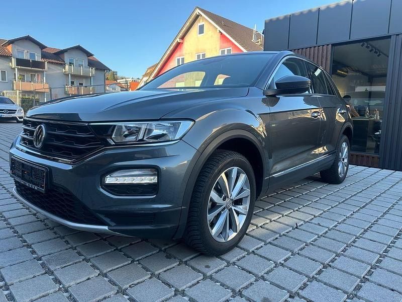 Gebraucht VW T-Roc Style 150 PS (110 kW) 2020 Grau SUV