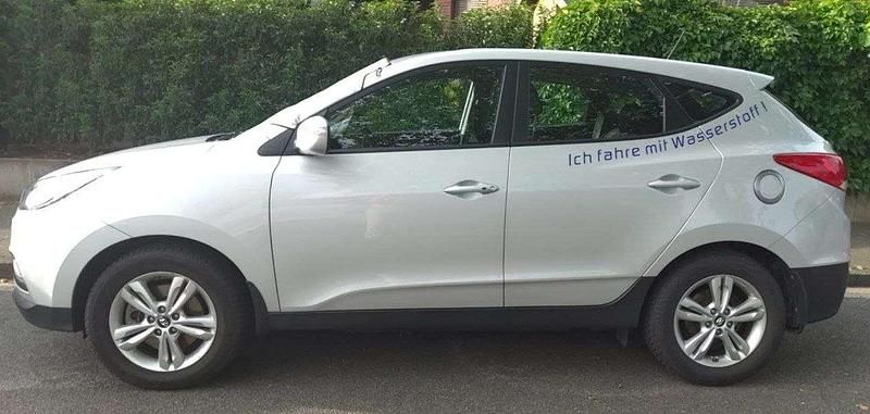 Gebraucht Hyundai ix35 136 PS (100 kW) 2017 Silber SUV